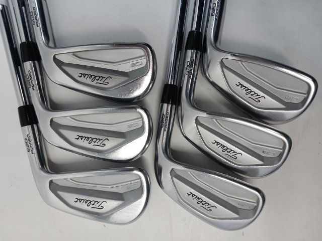 Titleist - タイトリスト　620CB AMTWHITE S200 日本仕様 中古】620 CB アイアン AMT TOUR WHITE 30 S200 C(アイアン