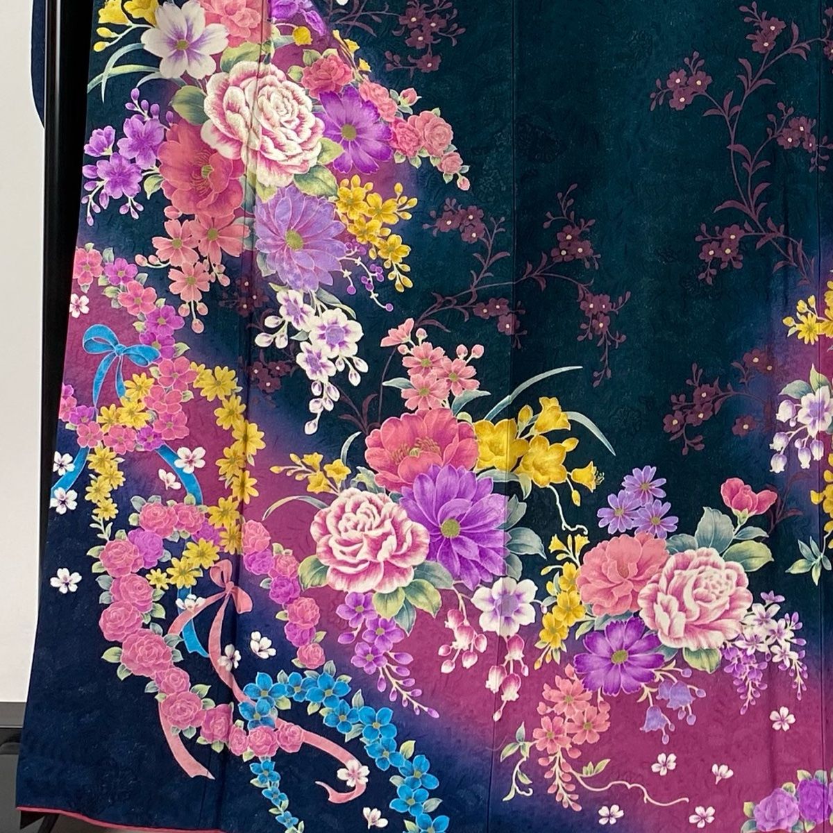 振袖フルセット 身丈165.5裄68.5 豪華振袖 金彩 熨斗花蝶文 逸品