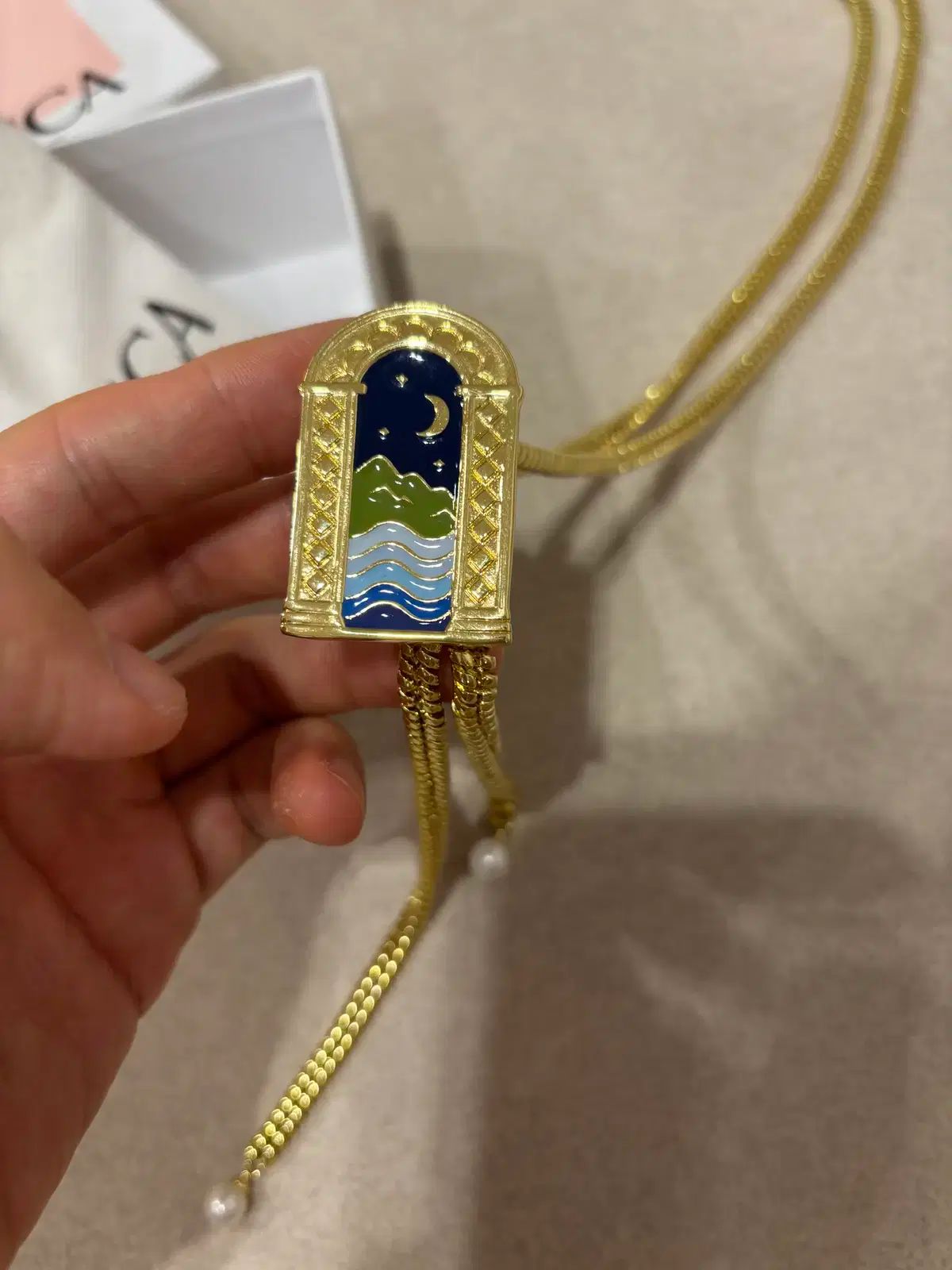 ラルフローレン・ブティック什器イタリア製ロココ貝殻花柄キャビネット　50年前 ポロラルフローレン・ブティック什器イタリアロココ貝殻花柄