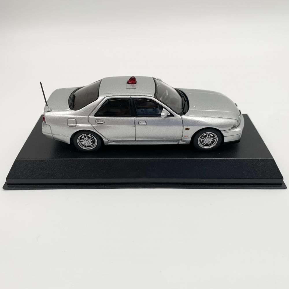 【中古】開封 ヒコセブン RAI'S レイズ 1/43 日産 スカイライン GT-R AUTECH VERSION 1998 埼玉県警察高速道路交通警察隊車両(覆面 銀)[17]