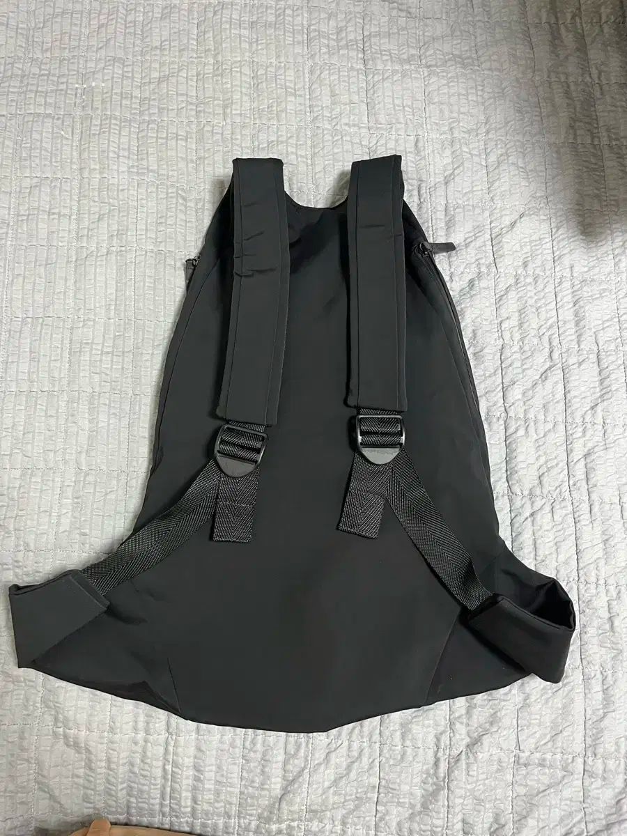 Y ー 3 YOHJI YAMAMOTO ヨウジヤマモト サイド ファスナー リュック リュックサック ブラック