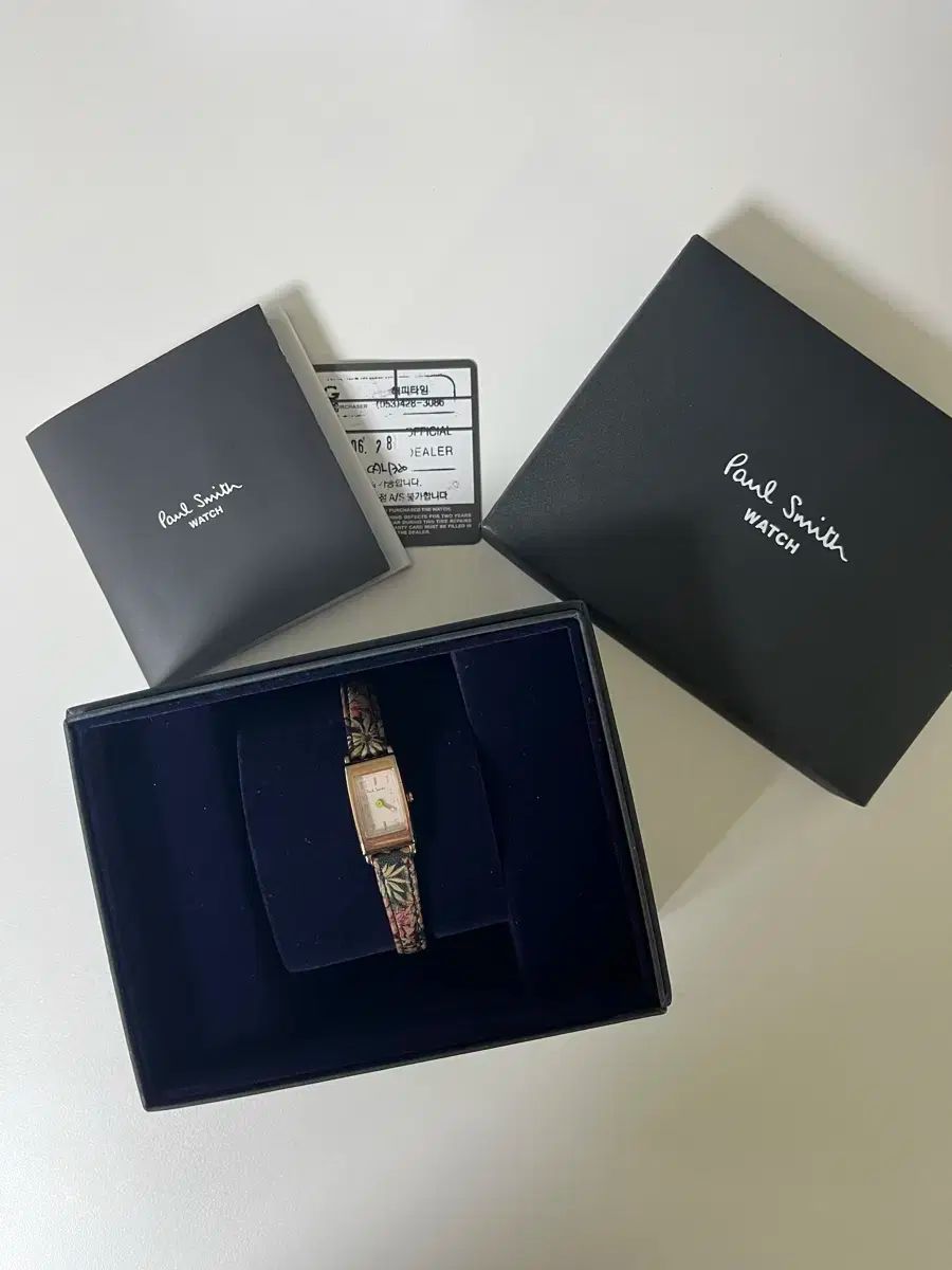 翌日配送、数量限定 。 ポール スミス 時計 リトルブリック