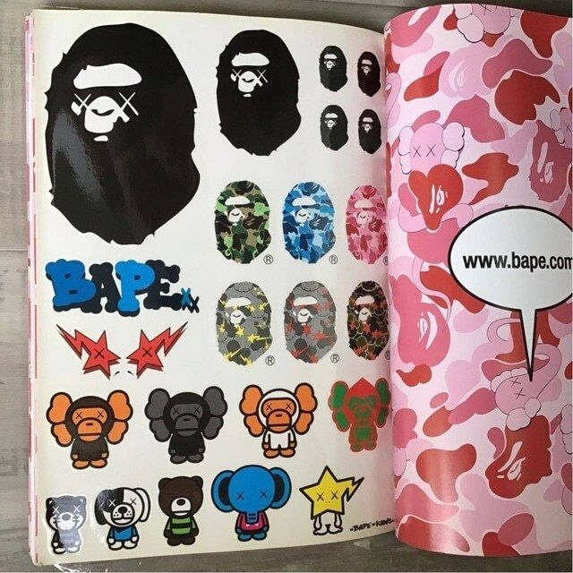 ☆付録未開封☆ KAWS 2005 S/S ムック本 a bathing ape BAPE