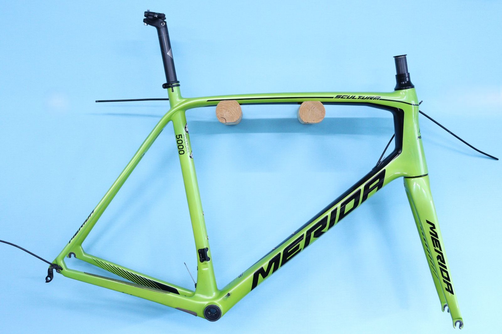 メリダ スクルトゥーラ150 MAVIC キシリウムs Disc 広島市限定 メリダ