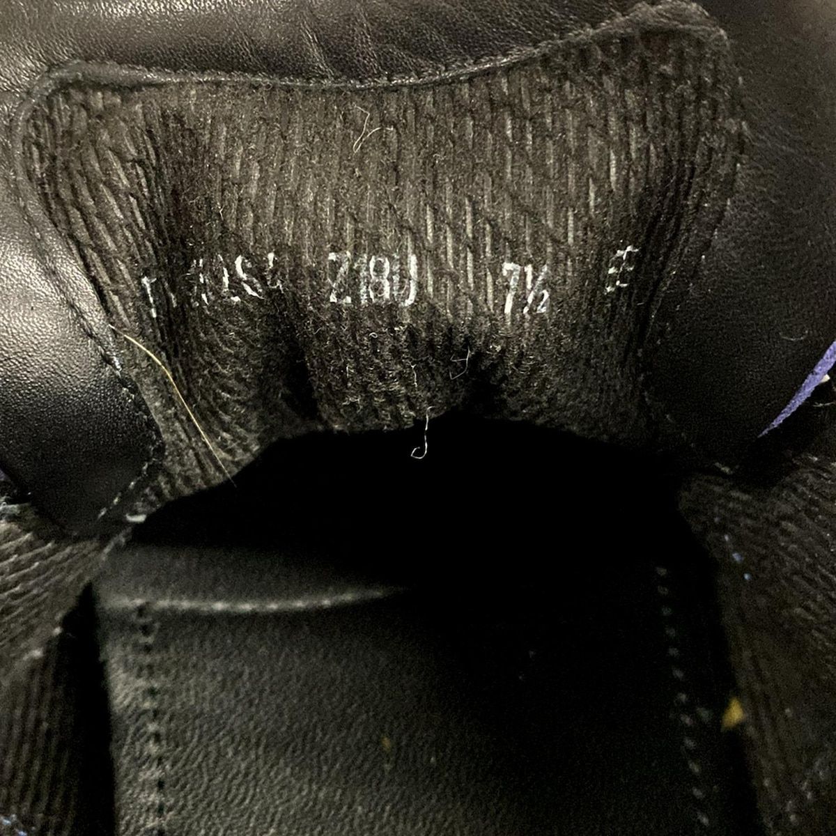 Salvatore Ferragamo ネイビー チェック柄 S FERRAGAMO