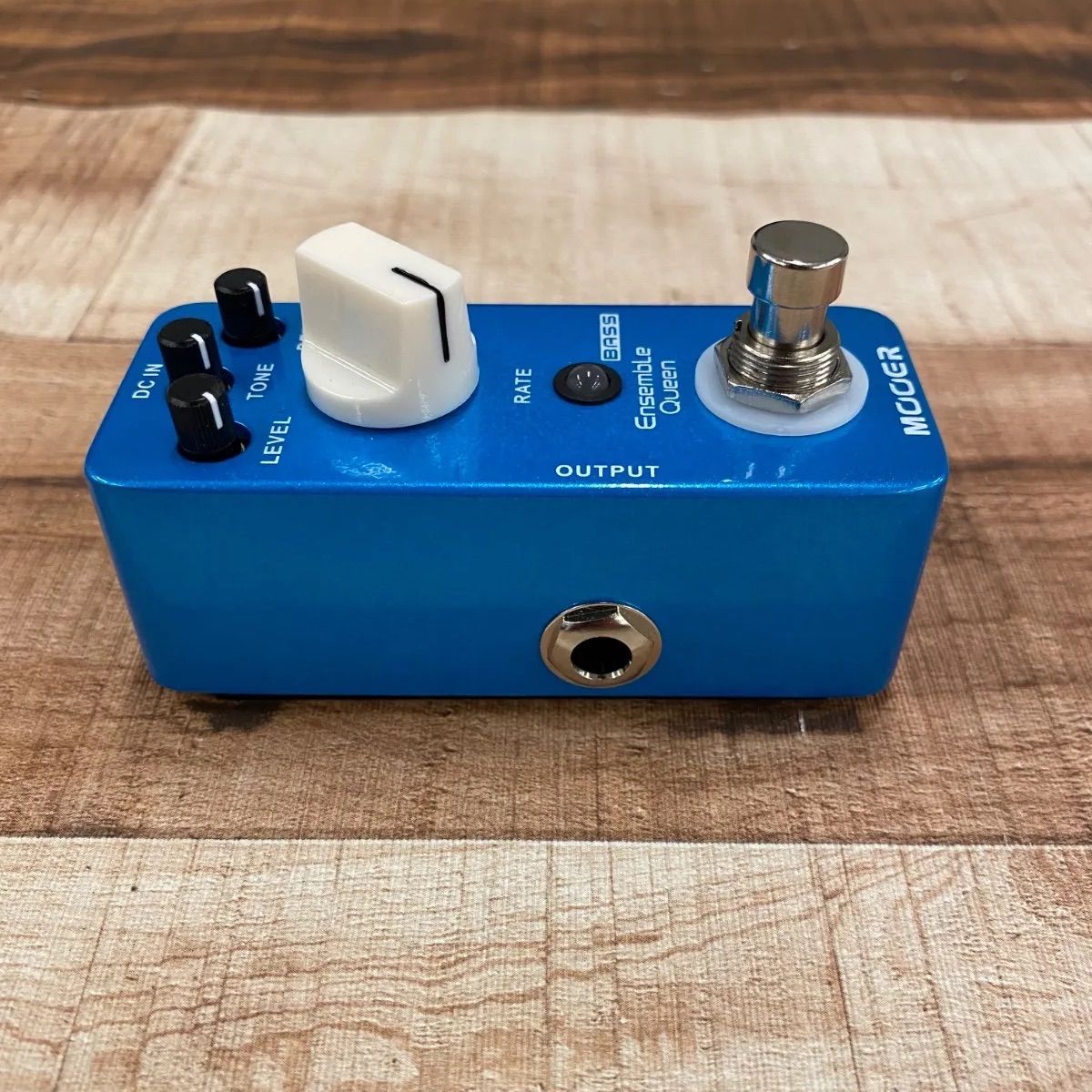 【値下可】 MOOER Ensemble Queen コーラスペダル MOOER ( ムーアー ) Ensemble Queen ベース用コーラス 送料無料
