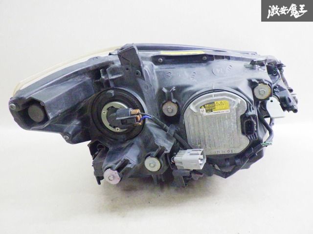 ストア出品】トヨタ純正 AZK10 SAI サイ 前期 ヘッドランプ