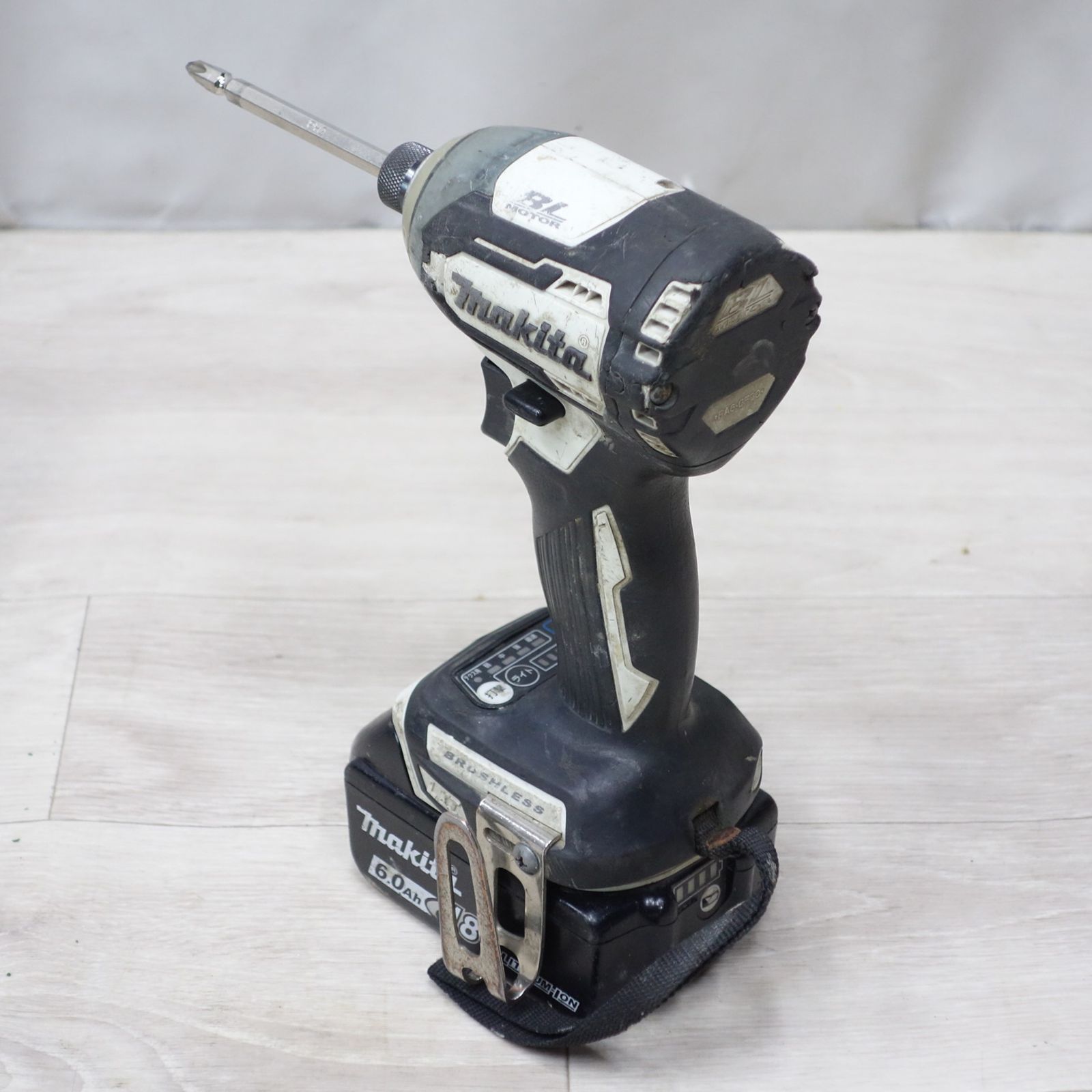 【動作確認OK】MAKITA マキタ TD170D 本体のみ 充電式インパクトドライバー【中古即決あり】 | マキタ(Makita) TD170DZ 充電式インパクトドライバ青 18V