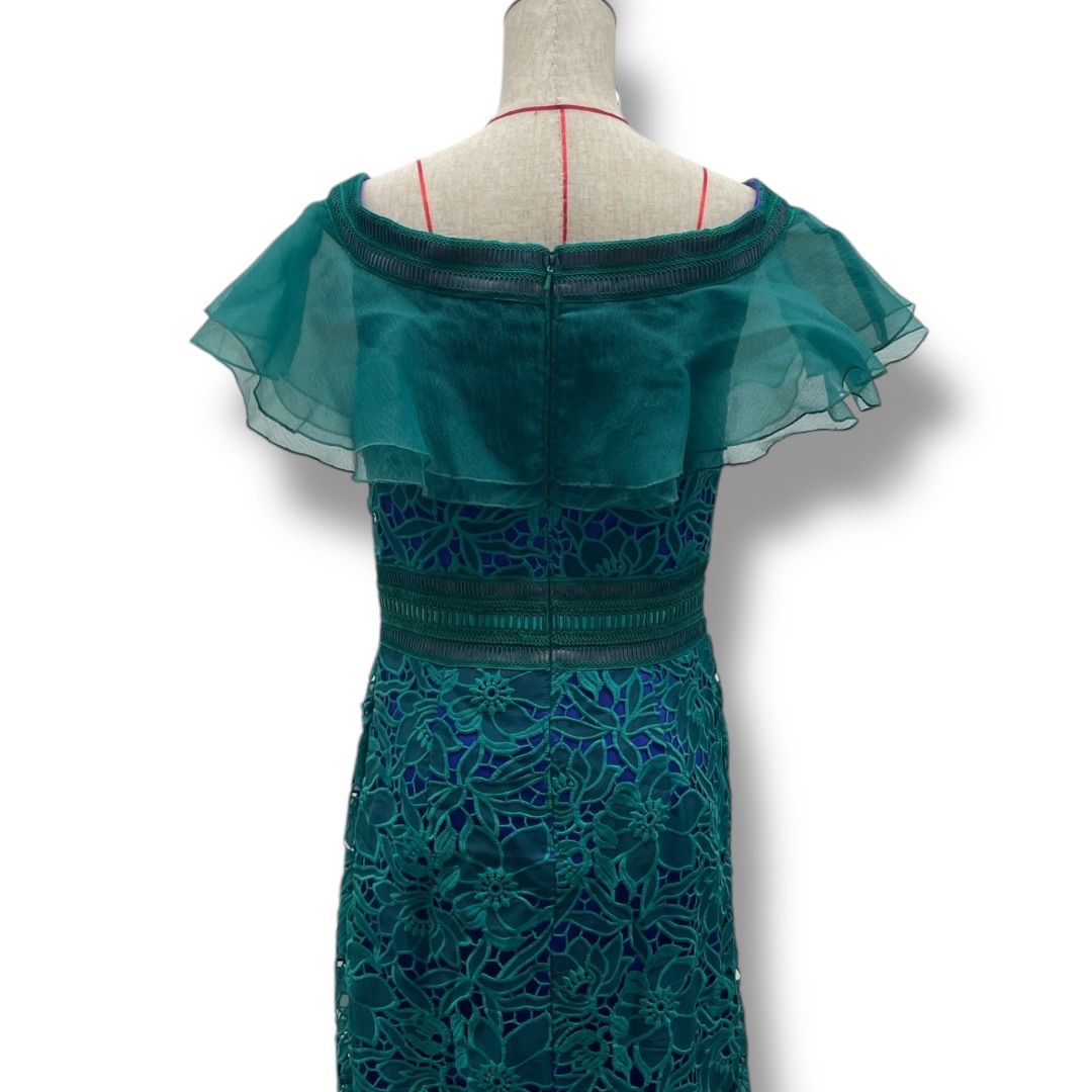 TADASHI SHOJI*繊細で洗練されたデザイン*花柄刺繍*ロングドレス セール！再販売【ヴァンサンカン掲載】Tadashi Shoji タダシ