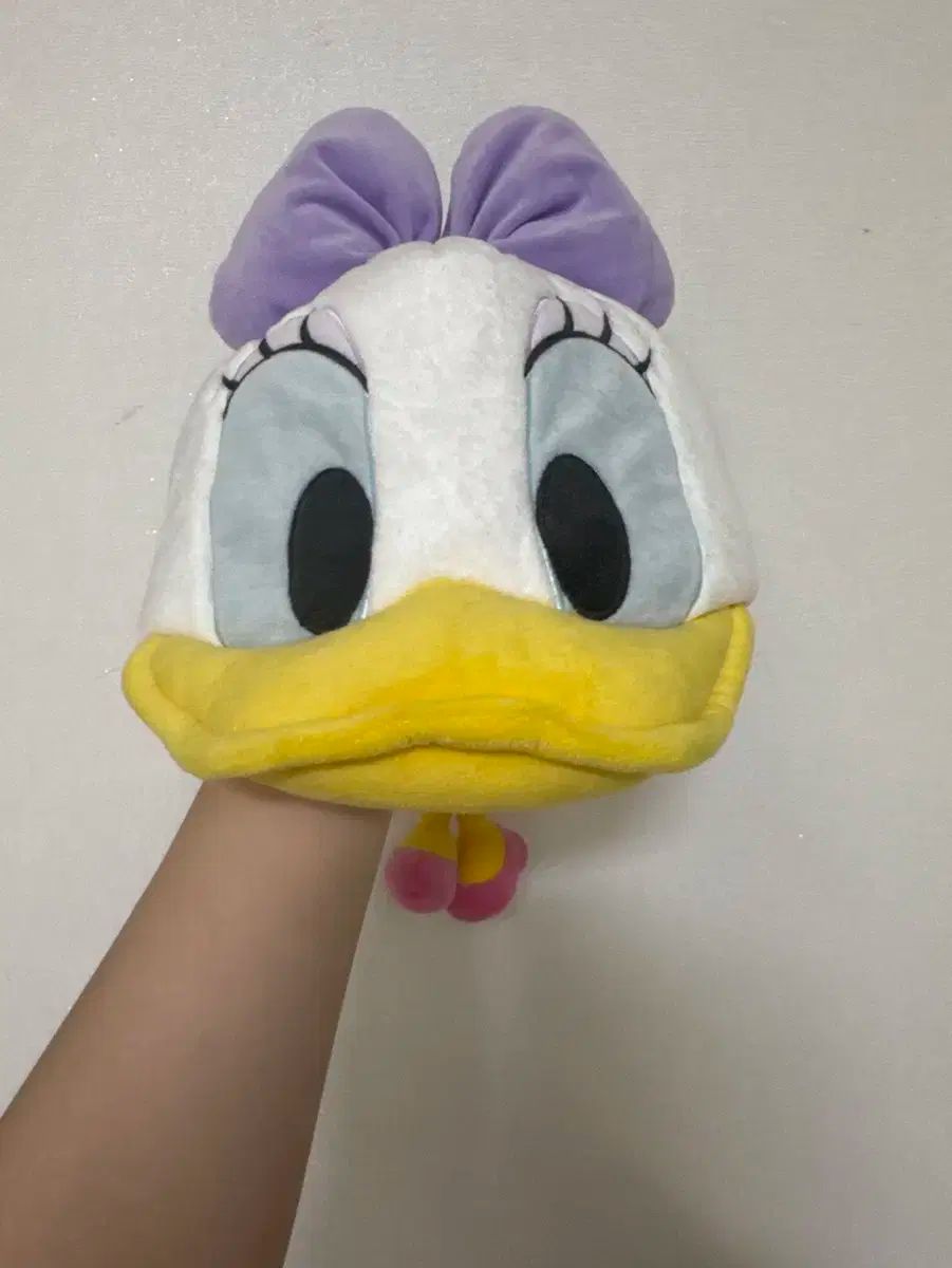 ディズニーランド デイジーダック 帽子 - メルカリ
