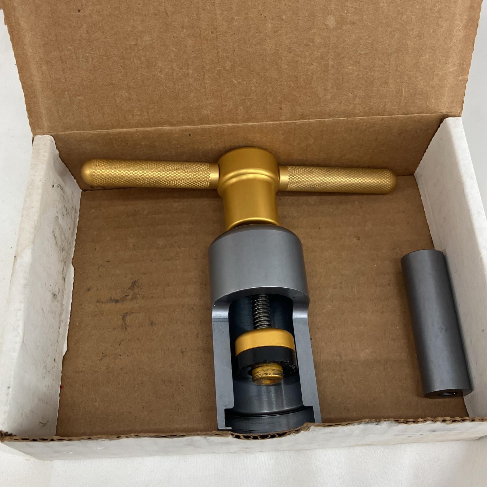 Enduro カンパUT ベアリング取り外しツール CT-006 ゴールド×シルバー Enduro カンパUT ベアリング取り外しツール CT-006 ゴールド