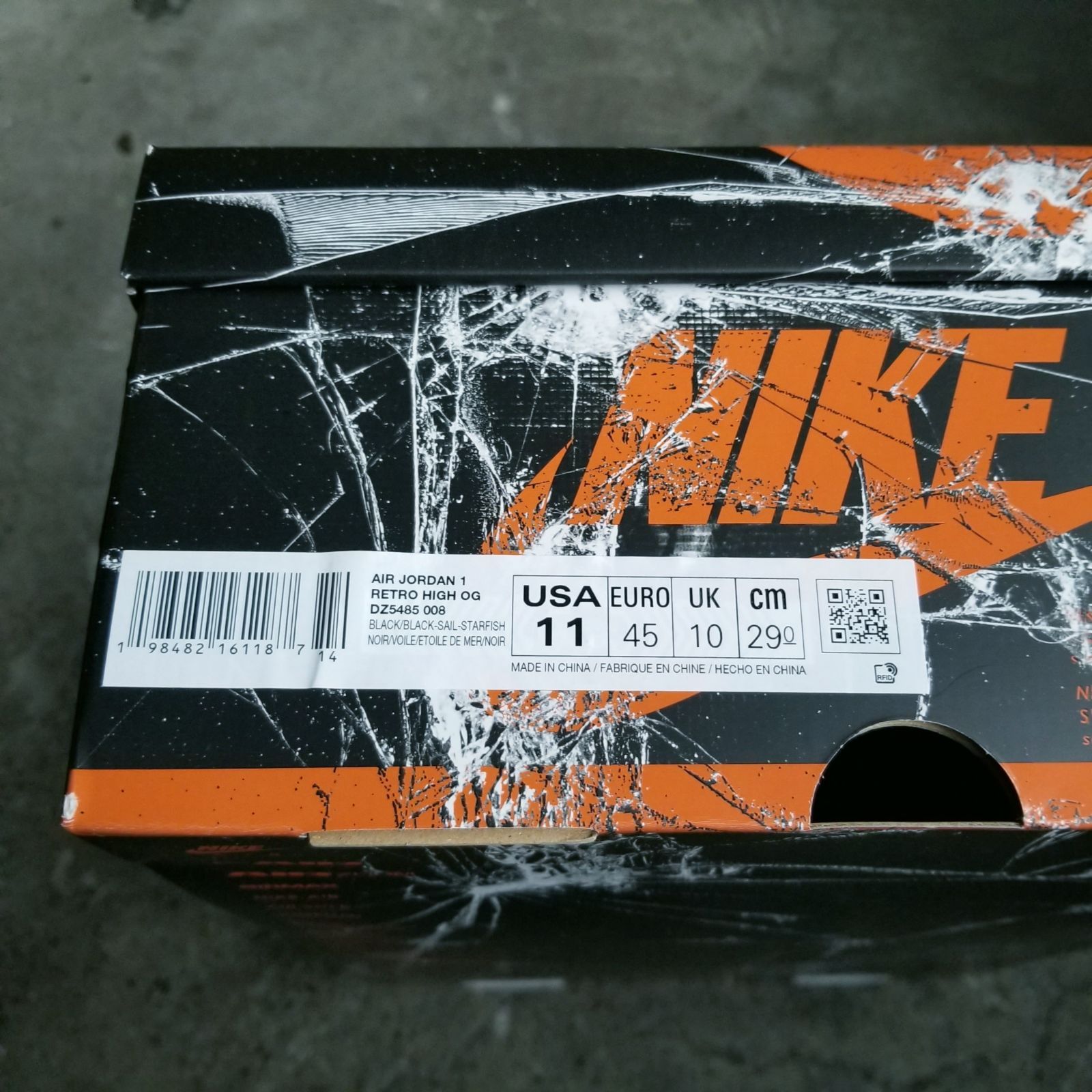 NIKE AIR JORDAN 1 RETRO HIGH OG 