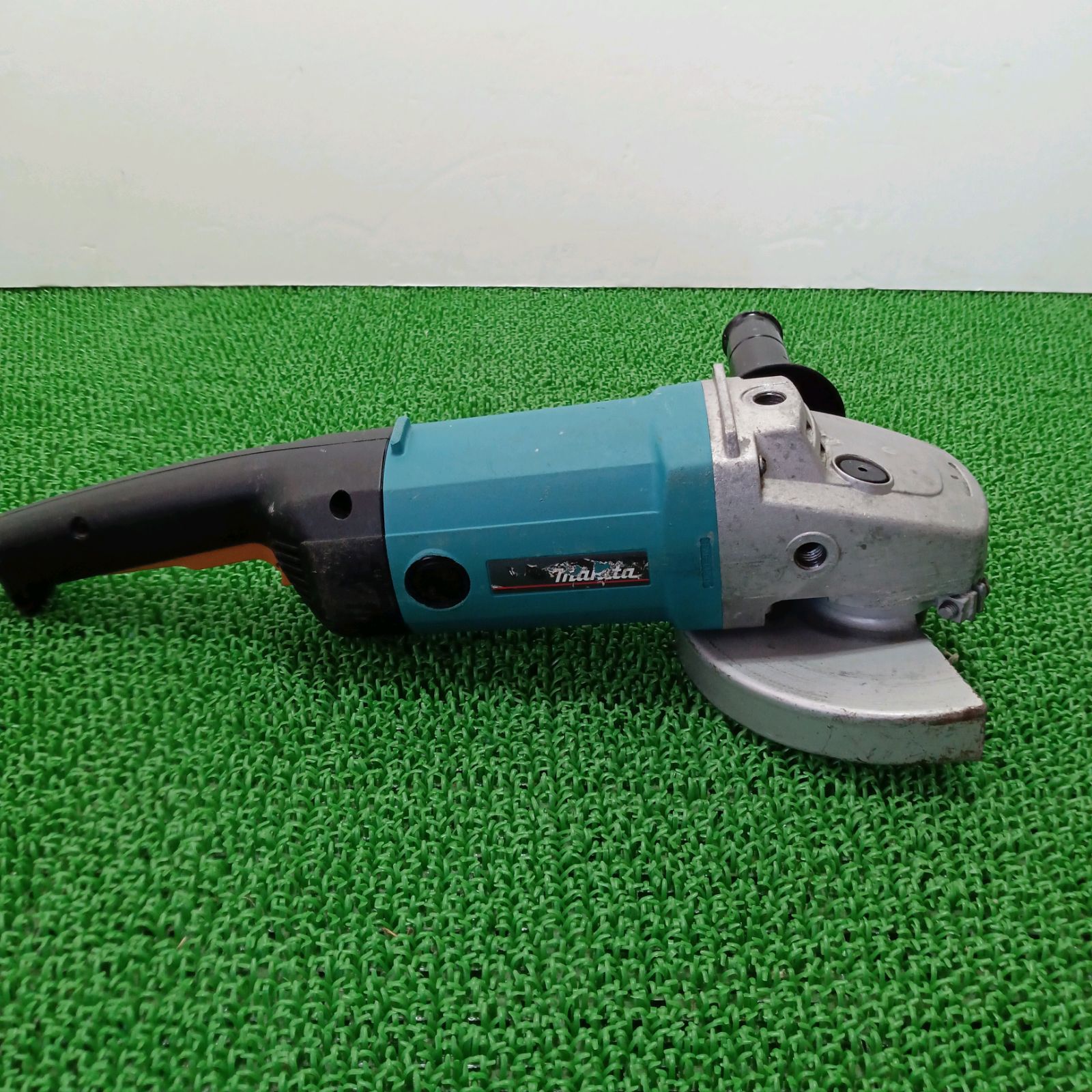 makita180mmディスクグラインダ9047L