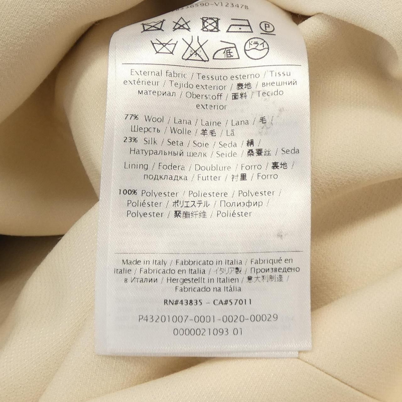 VALENTINO コート