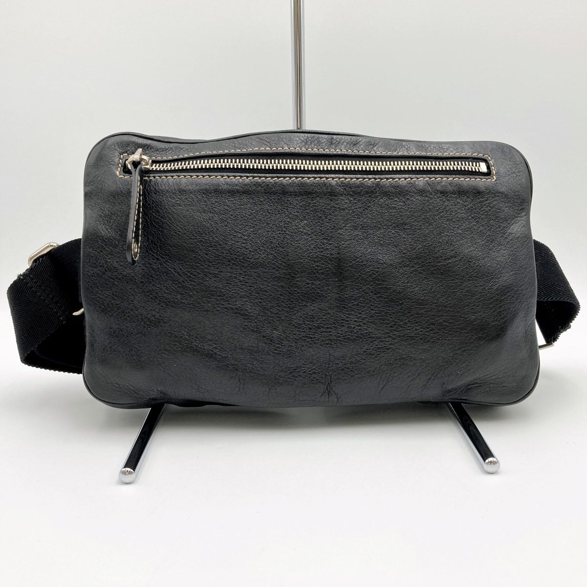 GUCCI ウエストバック　ブラック 美品 GUCCI グッチ 201846 ボディバッグ ウエストポーチ