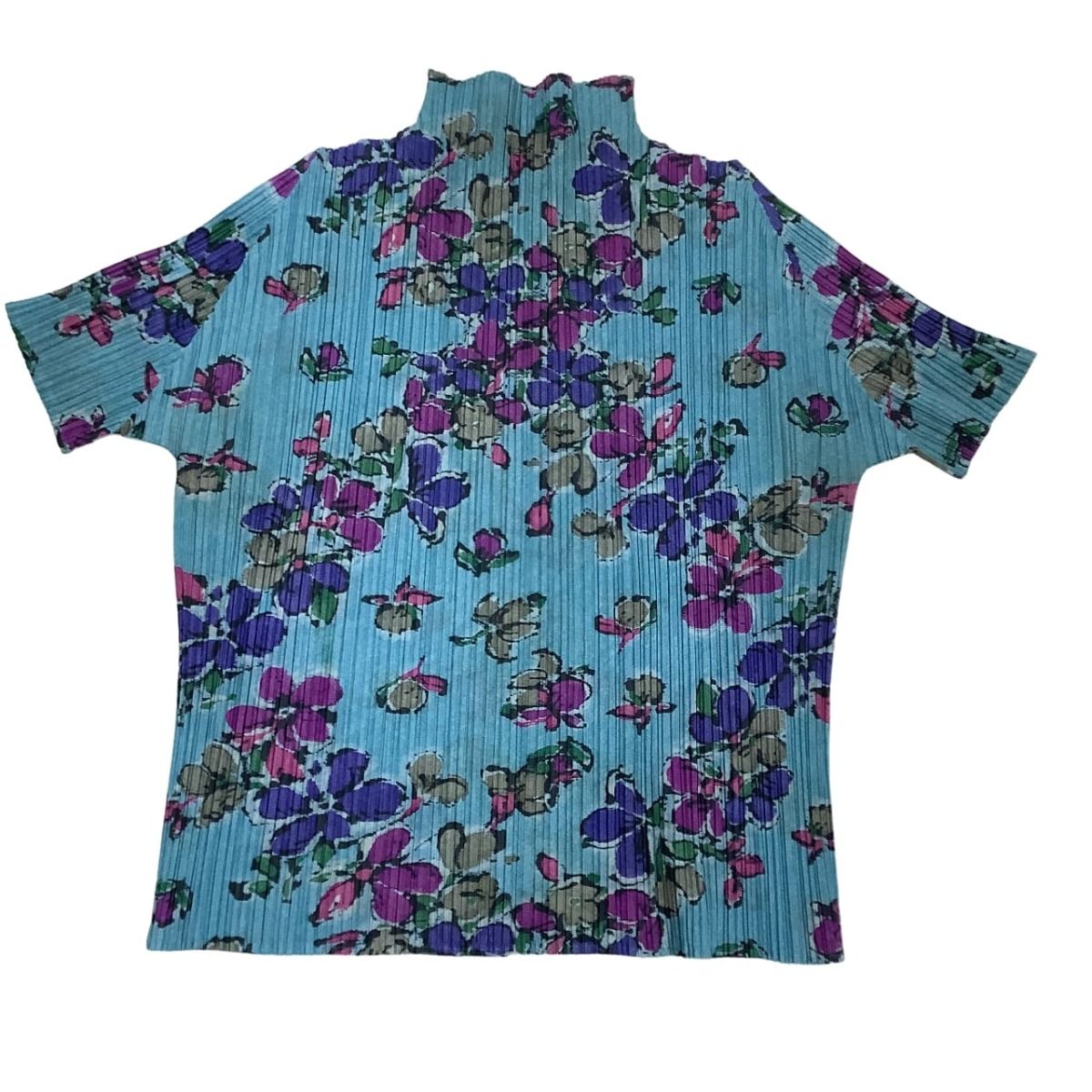 ♪♪ISSEY MIYAKE イッセイミヤケ PLEATS PLEASE カットソー 花