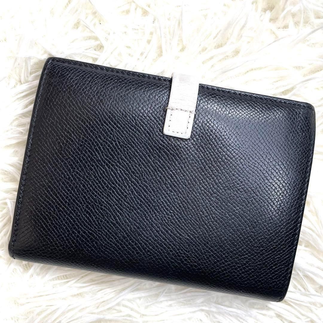 人気品 / セリーヌ グレインカーフミディアムストラップウォレット 