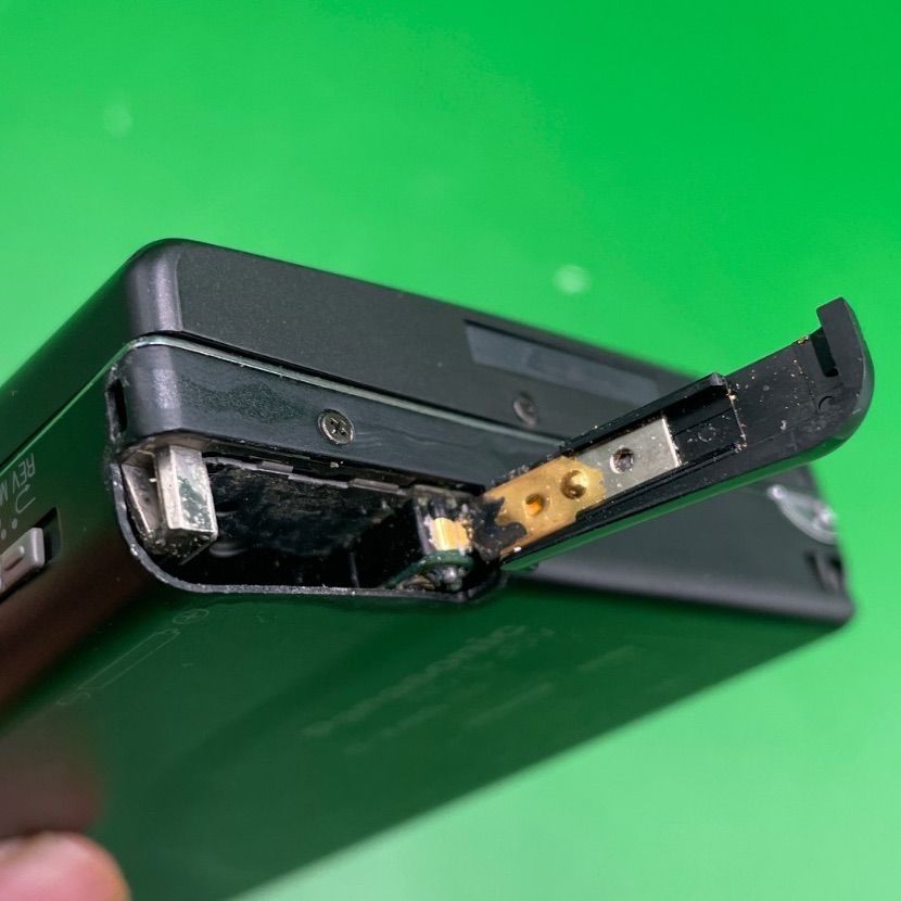 ジャンク品】Panasonic S-XBS『RQ-S35V』ポータブルカセットプレーヤー