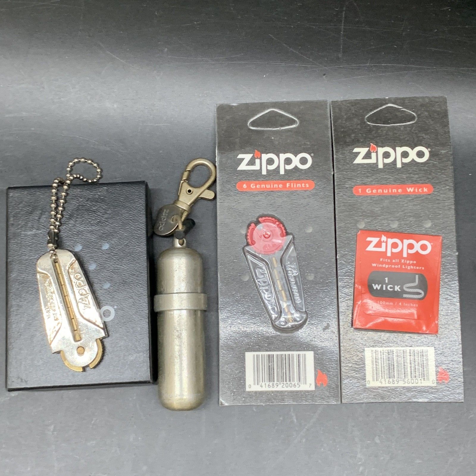 P388　zippo グッズ4点おまとめ メタル フリントケース オイルボトル キーホルダー 発火石 ライター ウィック 替え芯 ジッポ ジッポー P388 zippo グッズ4点おまとめ メタル フリントケース オイルボトル