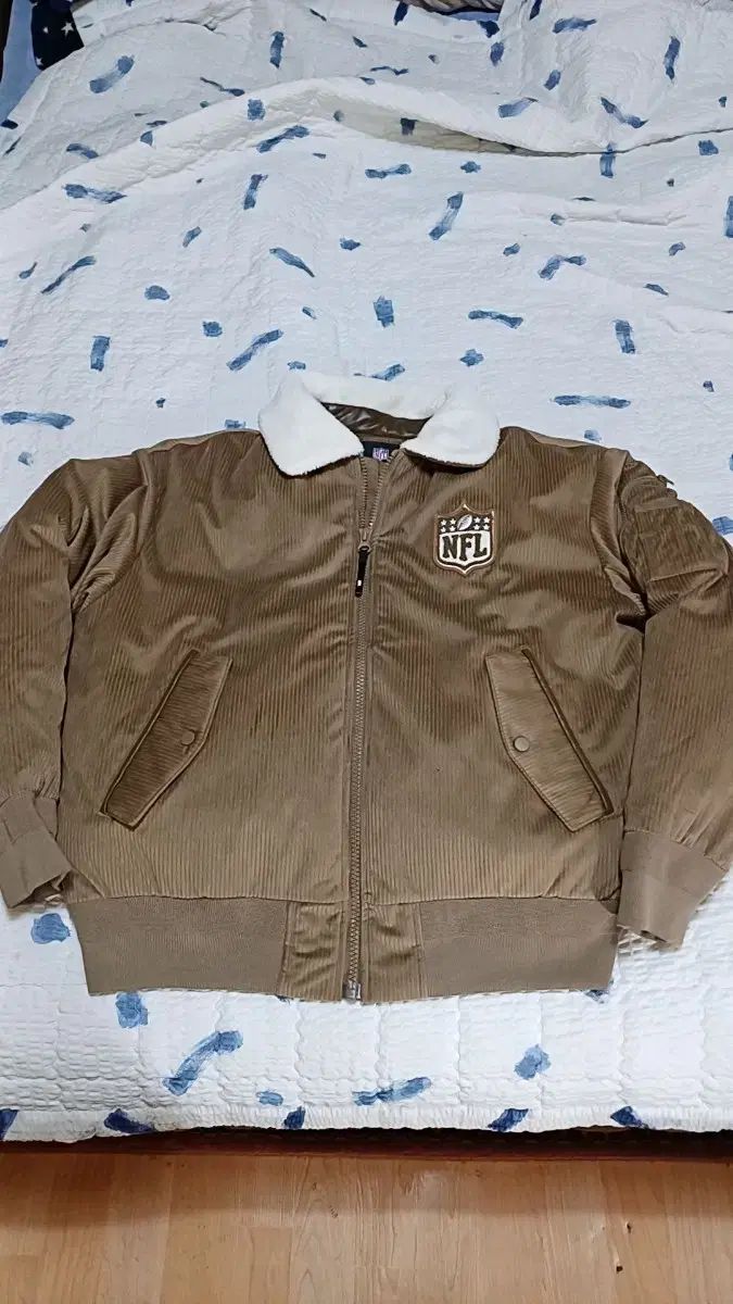 NFL コーデュロイ ダウン ヘビーダウンジャケット 105 バスト68 丈71