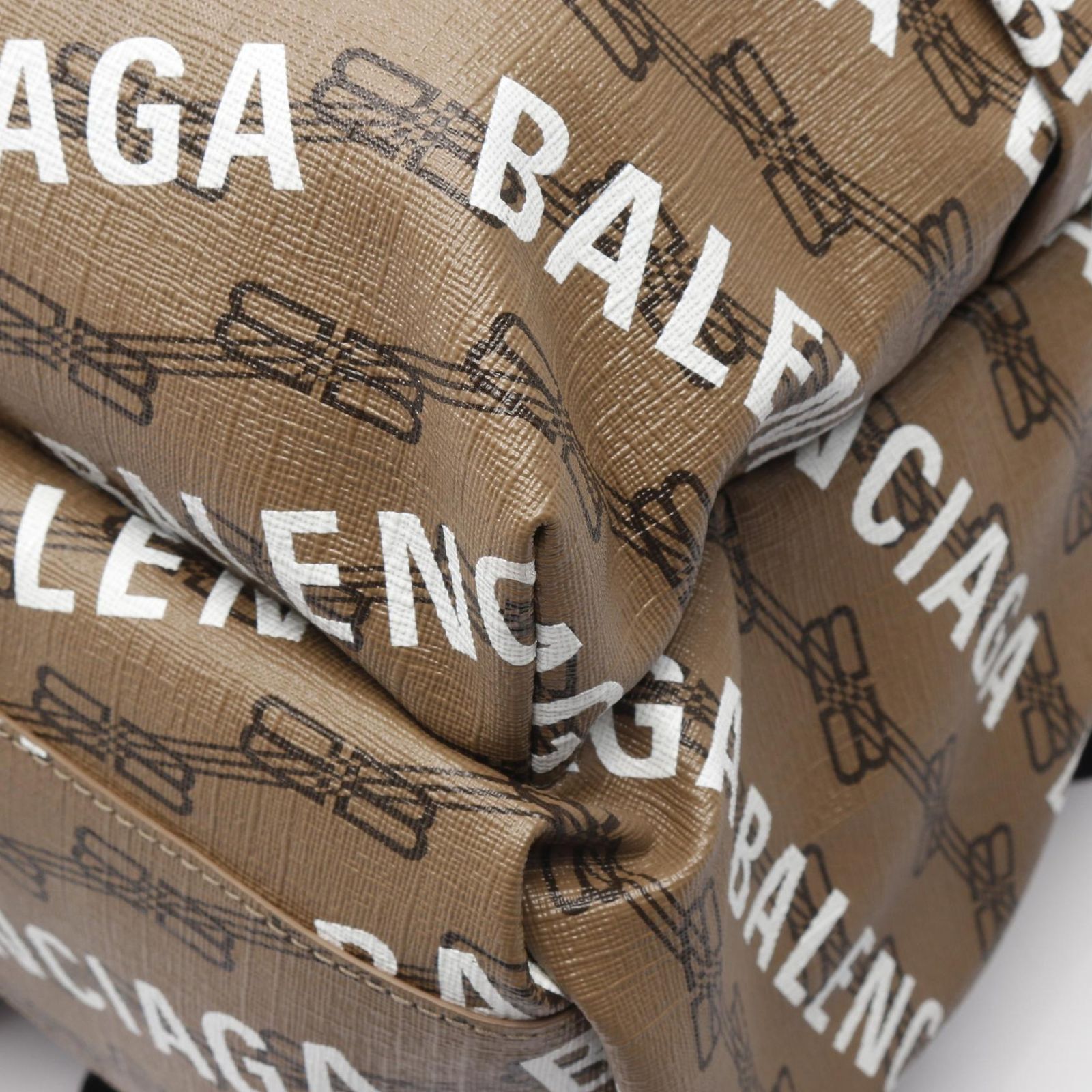 BALENCIAGA バレンシアガ