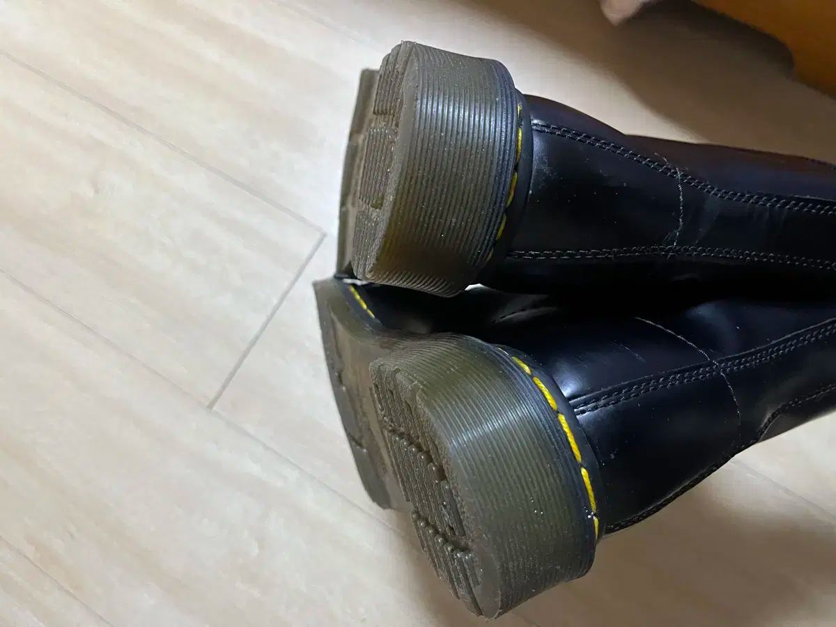 MARTENS