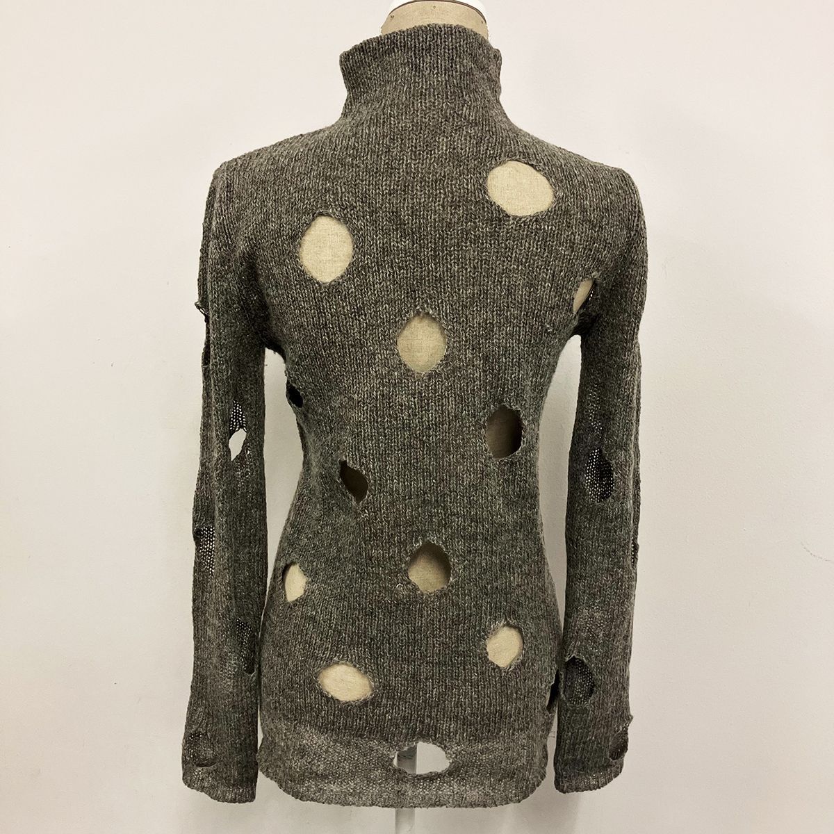 ［mama】【PRADA】モックネックボーダーニット セーター 大注目】PRADA◇カシミヤ ボーダー クルーネックセーター ロゴ (PRADA