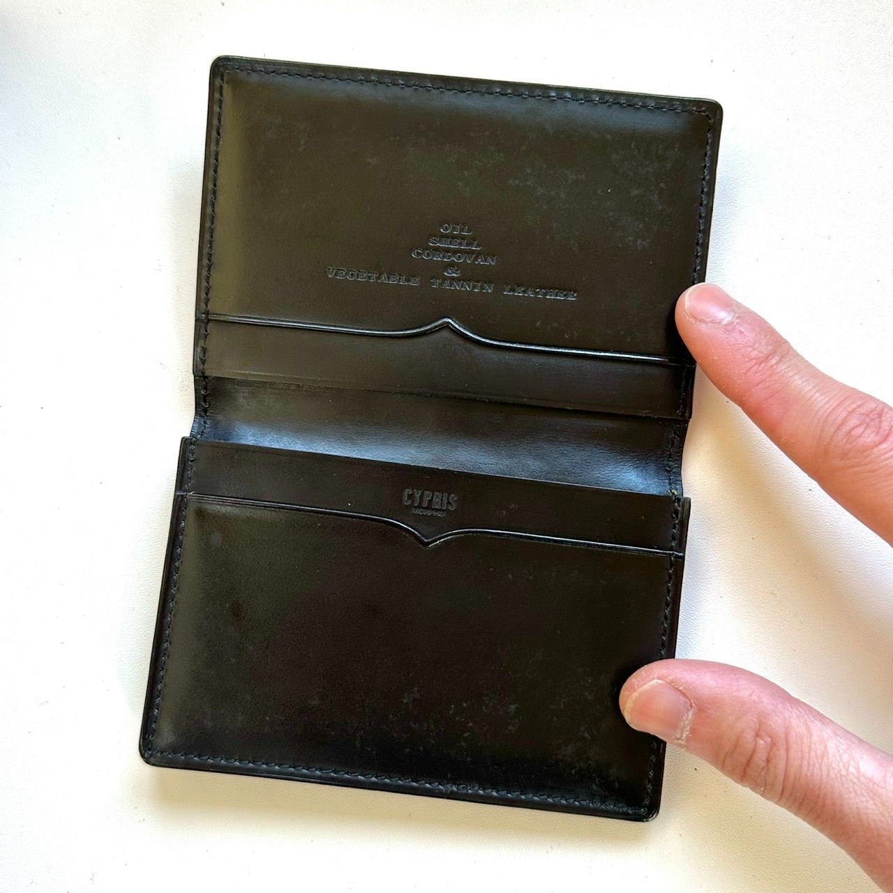 キプリス CYPRIS 名刺入れ カードケース オイルシェルコードバン
