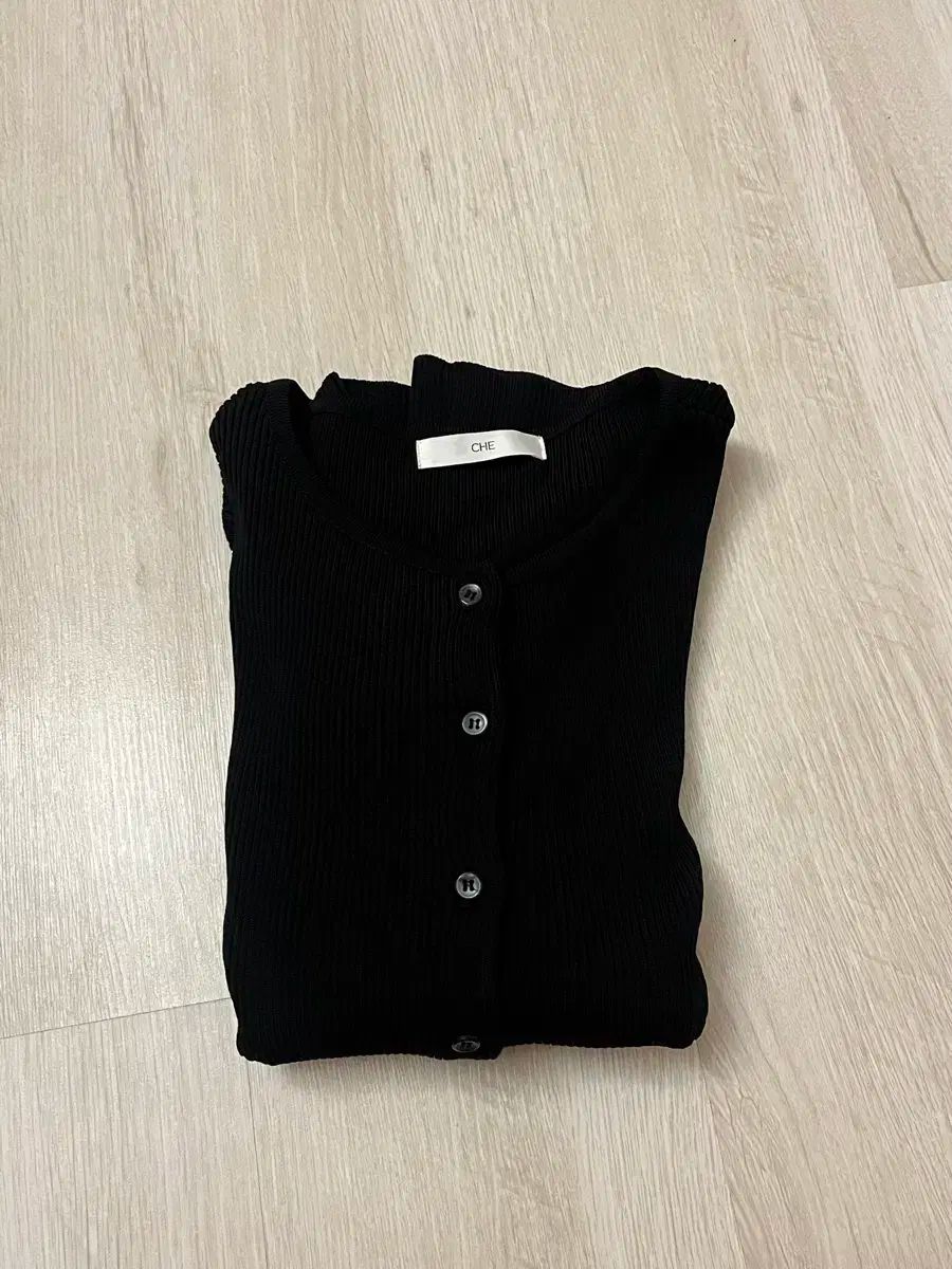 チェ スリム リブド ニット カーディガン ブラック