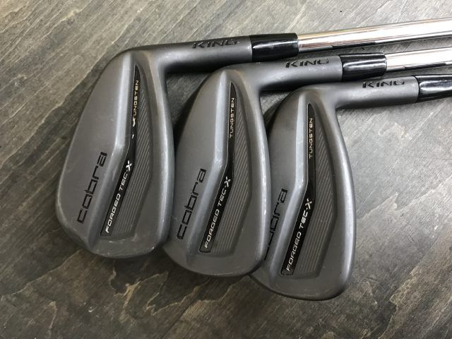 新品 コブラ Tec X Black アイアン 6本セット ダイナミックゴールド 新品 コブラ Tec X Black アイアン 6本セット DG95