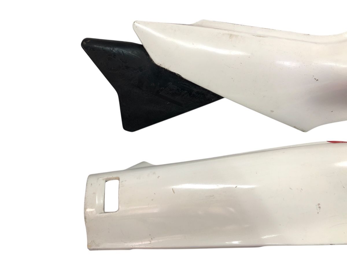 1KT テールカウル