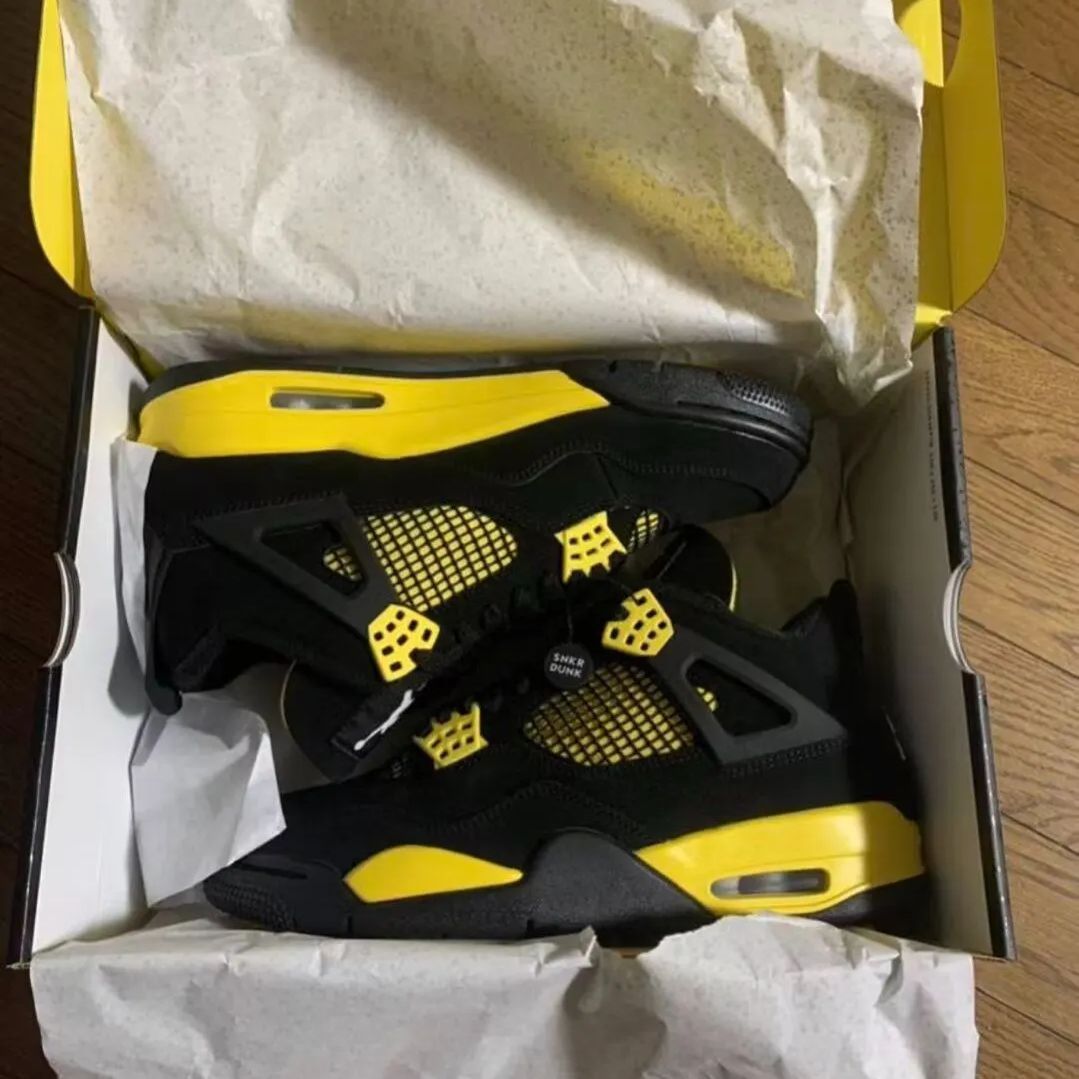 NIKE/ナイキ AIR JORDAN 4 RETRO/エアジョーダン4 レトロ サンダー DH6927-017 スニーカー