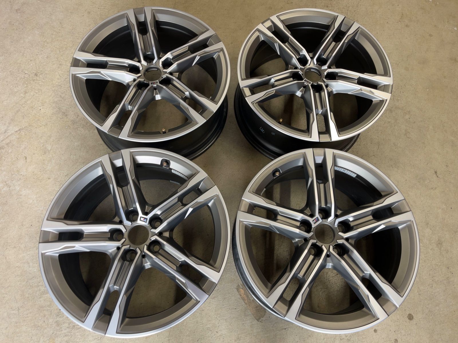 BMW F40 F44 135 235 純正品 ホイルのみ 18インチ 4本セット