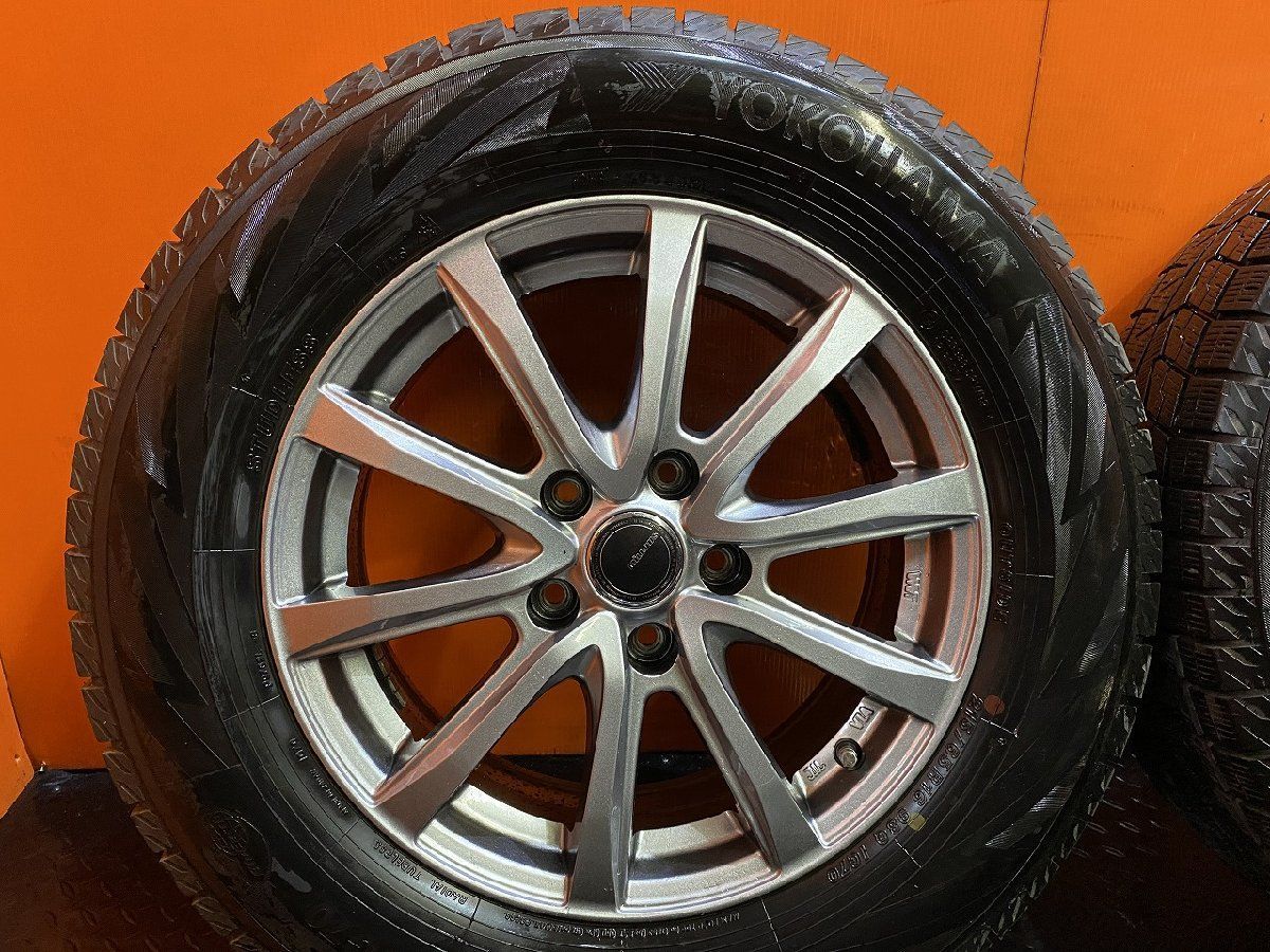 アルファード30 ヴェルファイア30 スタッドレス 215/65R16 1897