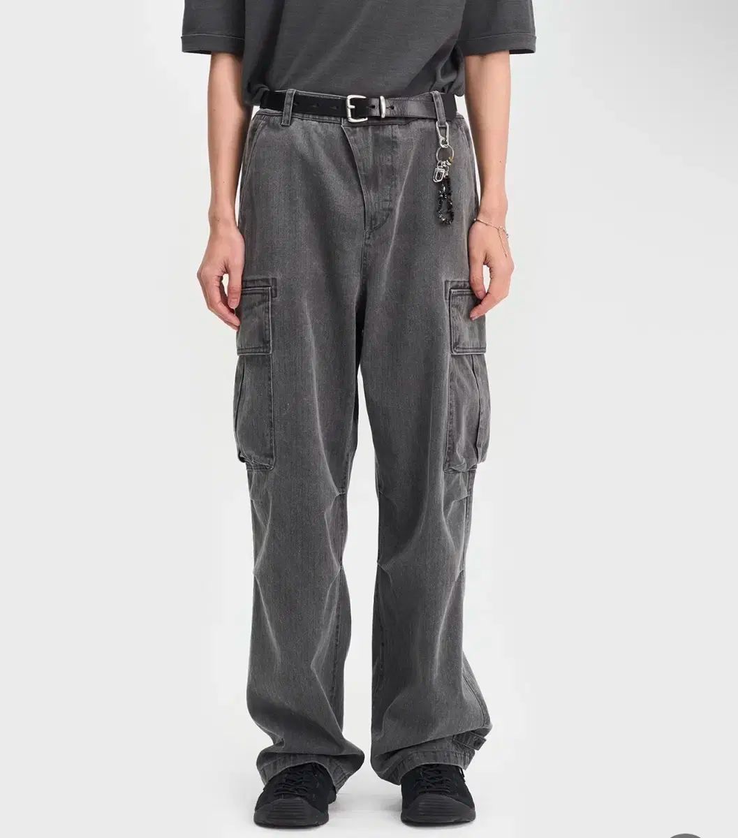ベルリエ ロードトリップ カーゴパンツ - ヘリンボーン チャコール 28 WWW_NOITHATQUANGTHANH_NET