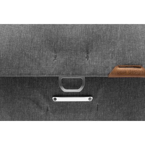 13L アッシュ