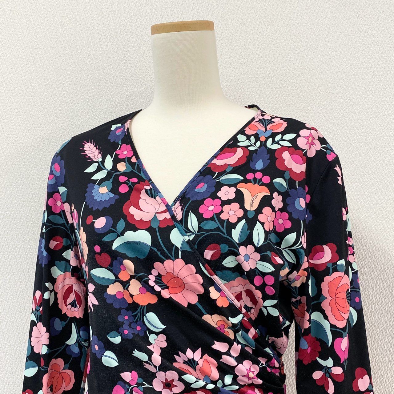 85i12 LEONARD PARIS レオナール インポートライン カシュクール  