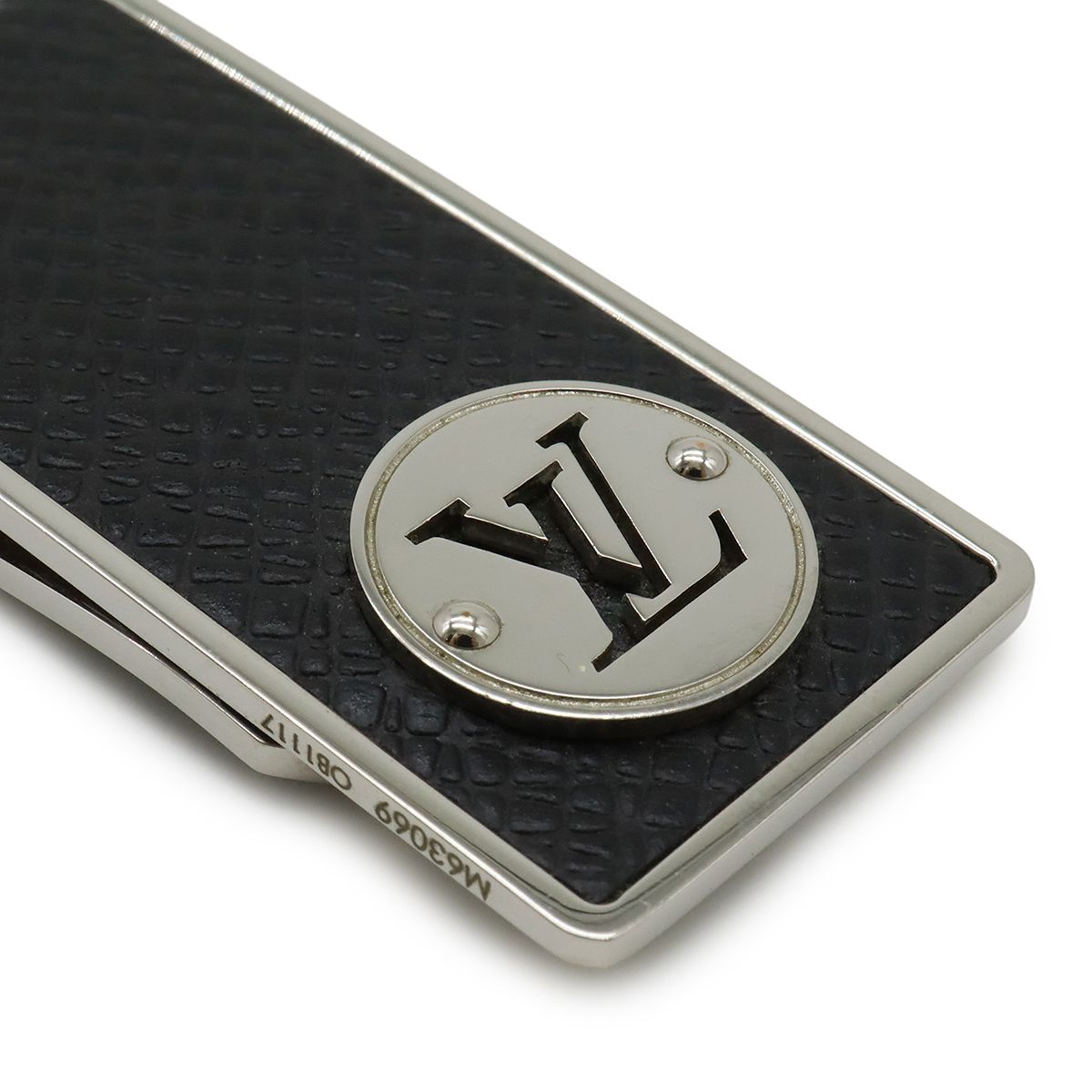 LOUIS VUITTON ルイ ヴィトン タイガ パンス ア ビエ ネオ LV
