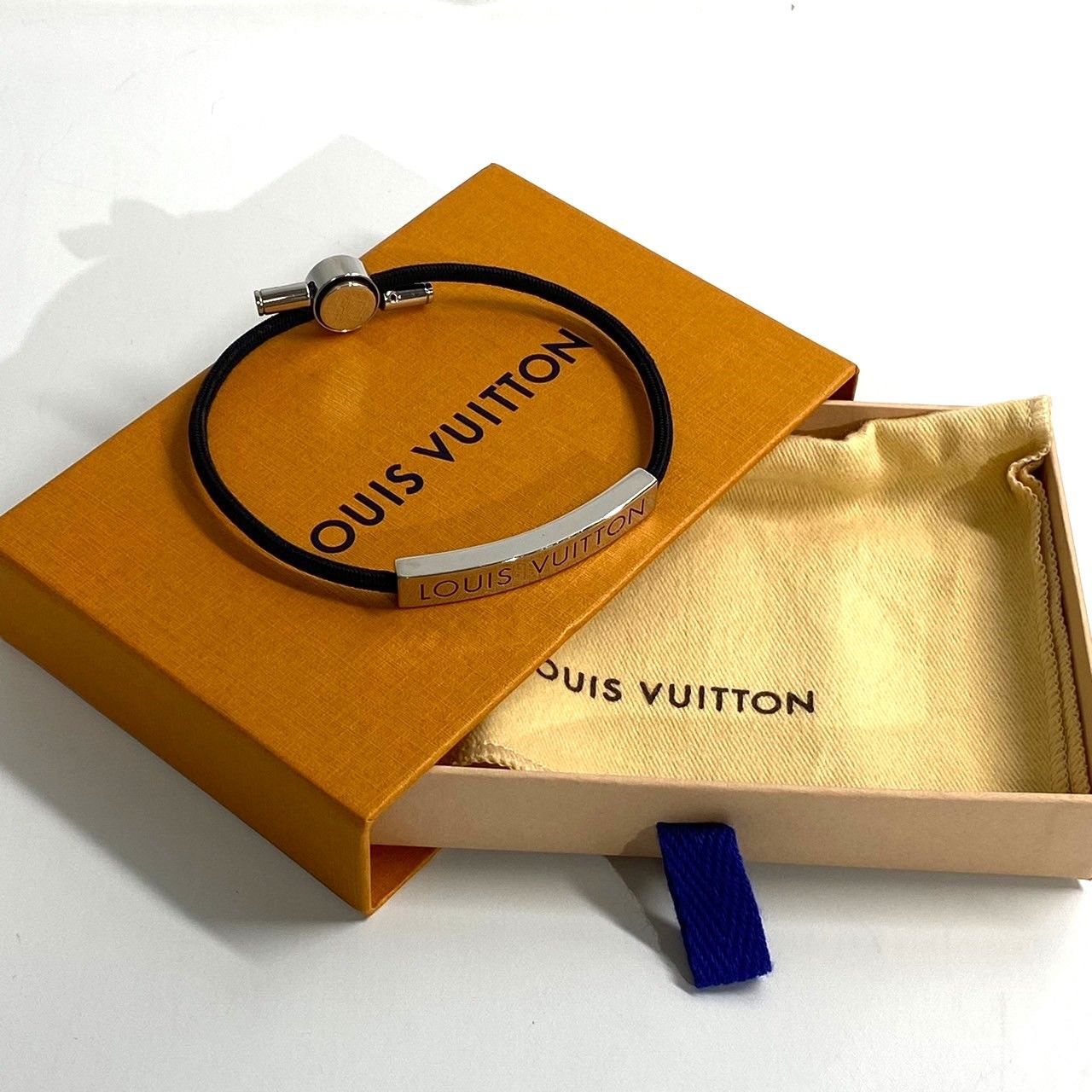 ルイ ヴィトン LOUIS VUITTON ブラスレ ブレスレット M00273 ブレスレット・LV スペース S00｜ルイ・ヴィトン 公式サイト