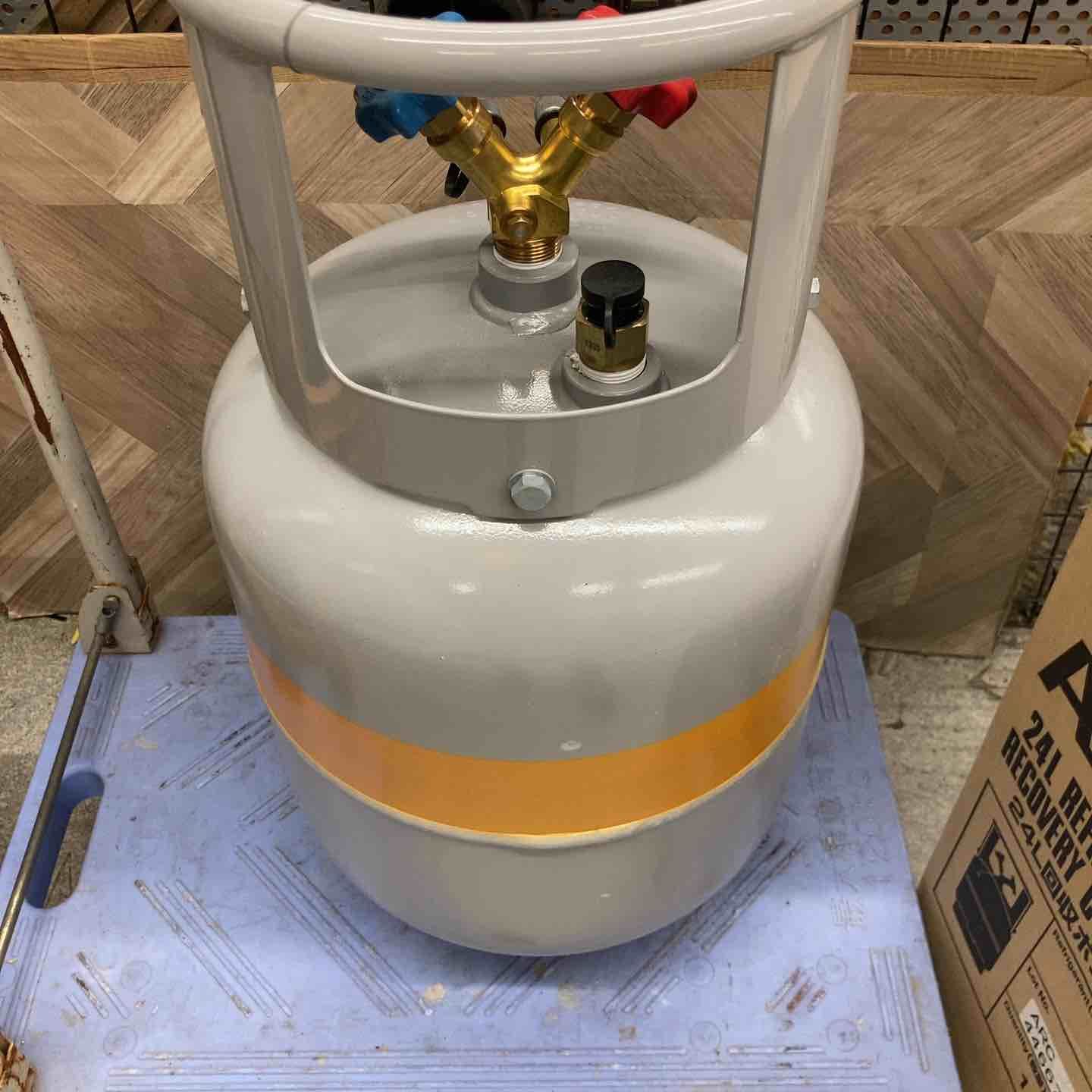 アサダ ASADA フロン回収ボンベ フロートセンサー付き 24L TF057【八潮