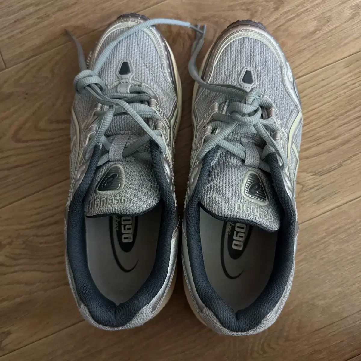 【雷市場（ポンジャン）商品韓国直送】 Asics(アシックス) ゲル 1090 ピードモント グレー 245 サイズ