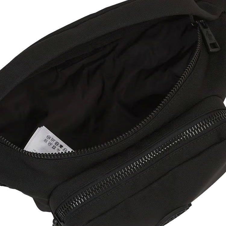 1円 □美品□ MONCLER モンクレール ナイロン ボディバッグ