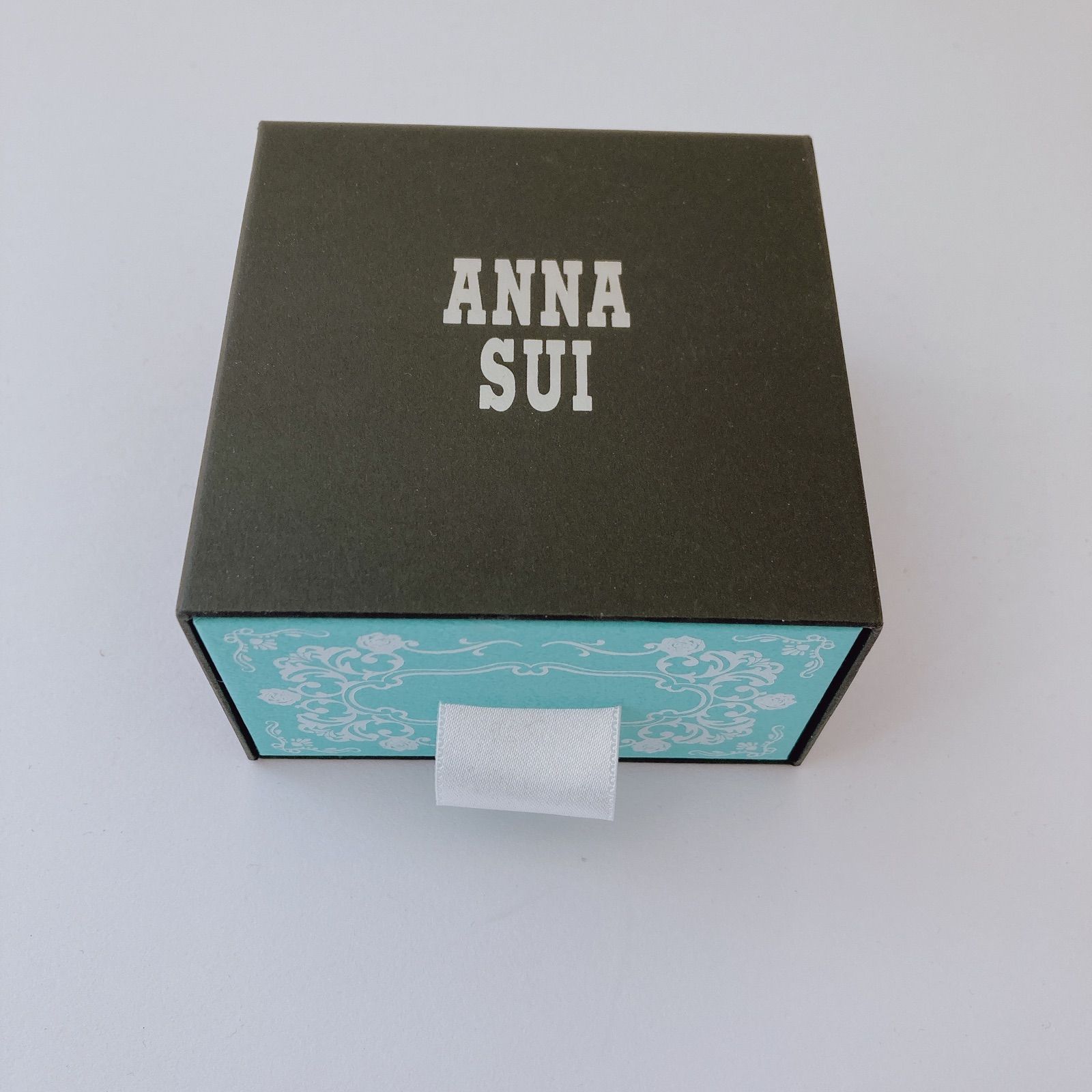 ANNA SUI アナスイ ハシビロコウ 星 イヤリング - メルカリ
