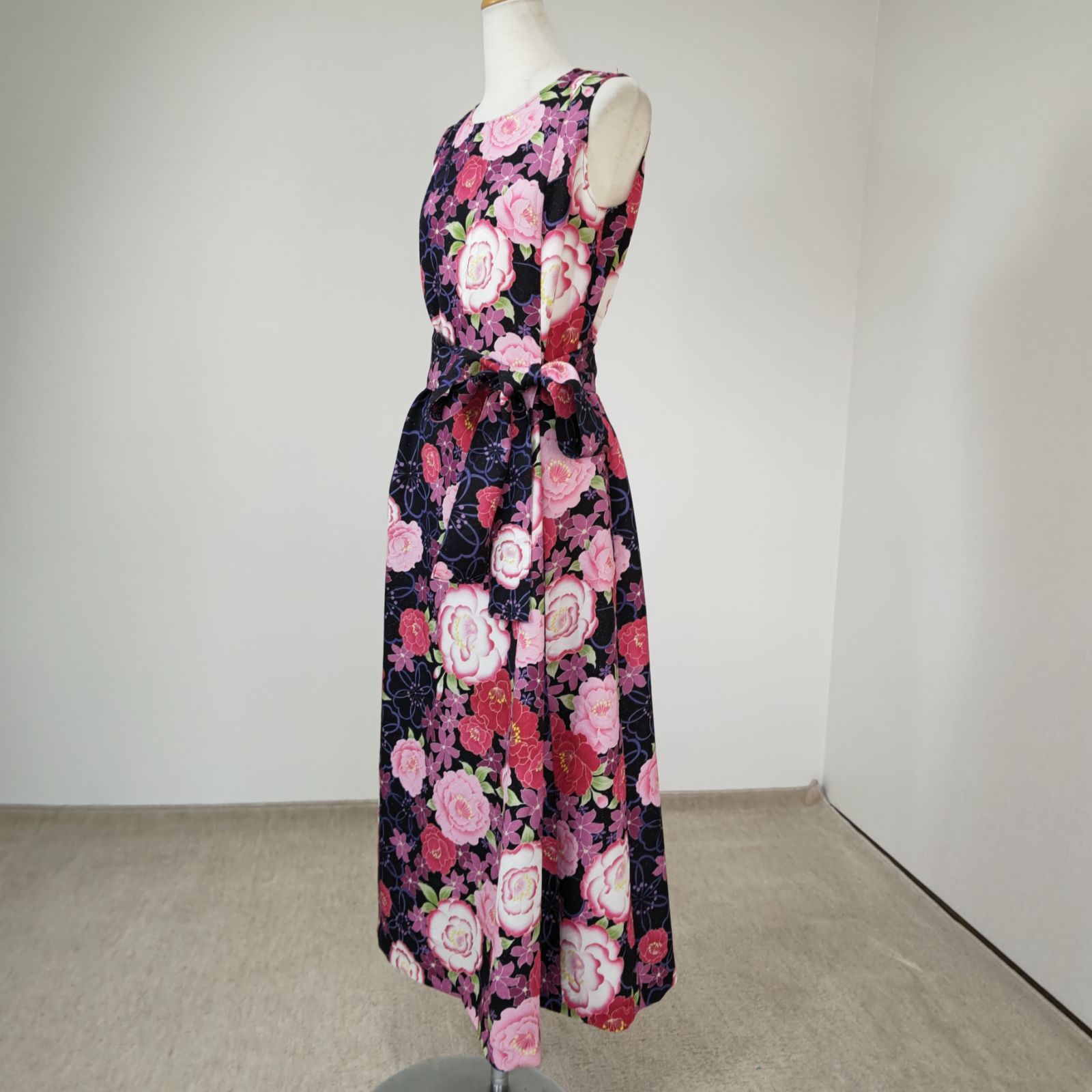 zunezune 振袖 巻きドレス ノースリーブ 着物リメイク ピンク zunezune 値下げ 振袖ドレス ノースリーブ 着物リメイク ピンク