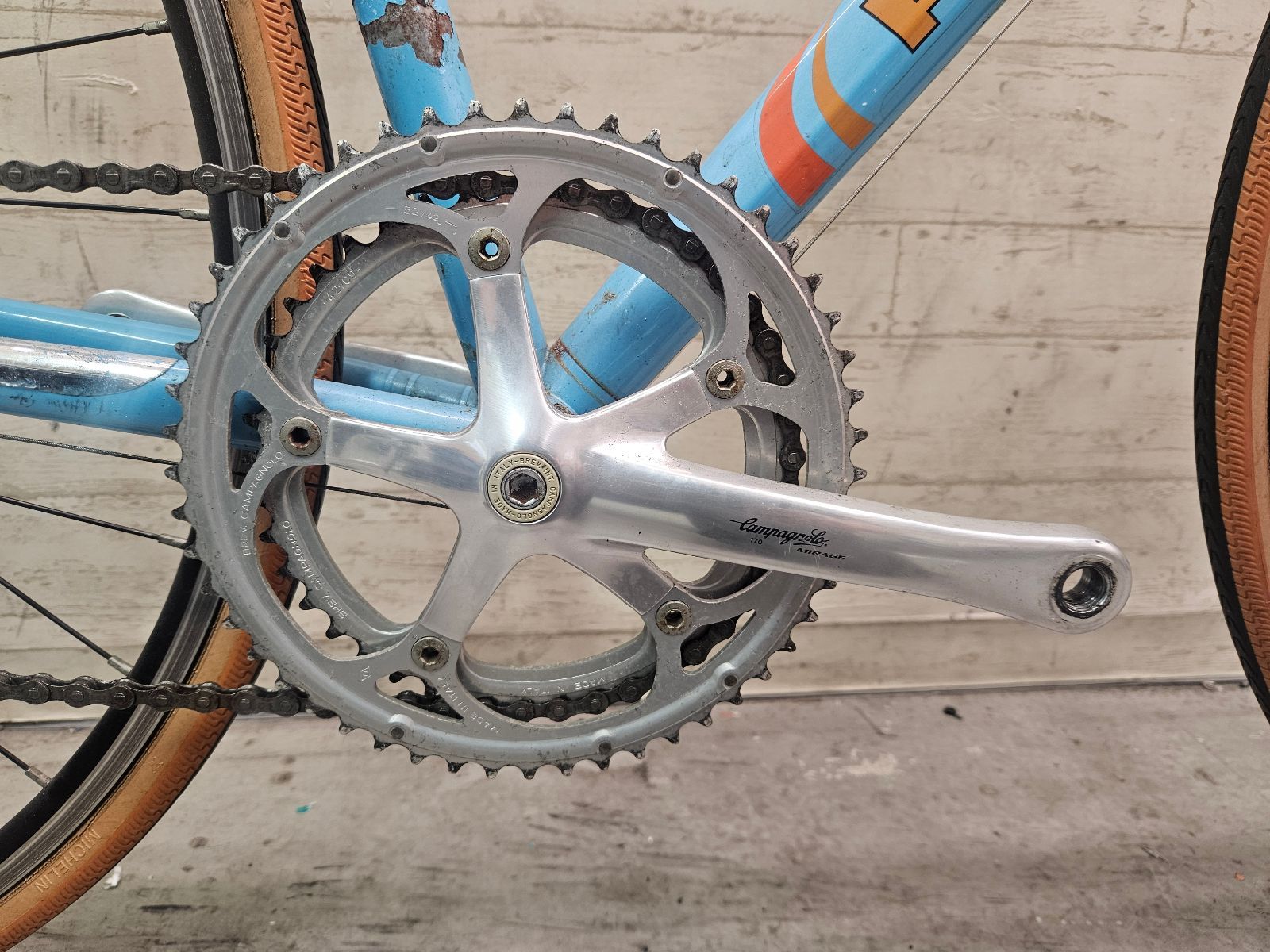 □【 西濃運輸 発送のみ 】PEUGEOT COMPETITION size:52 CAMPAGNOLO