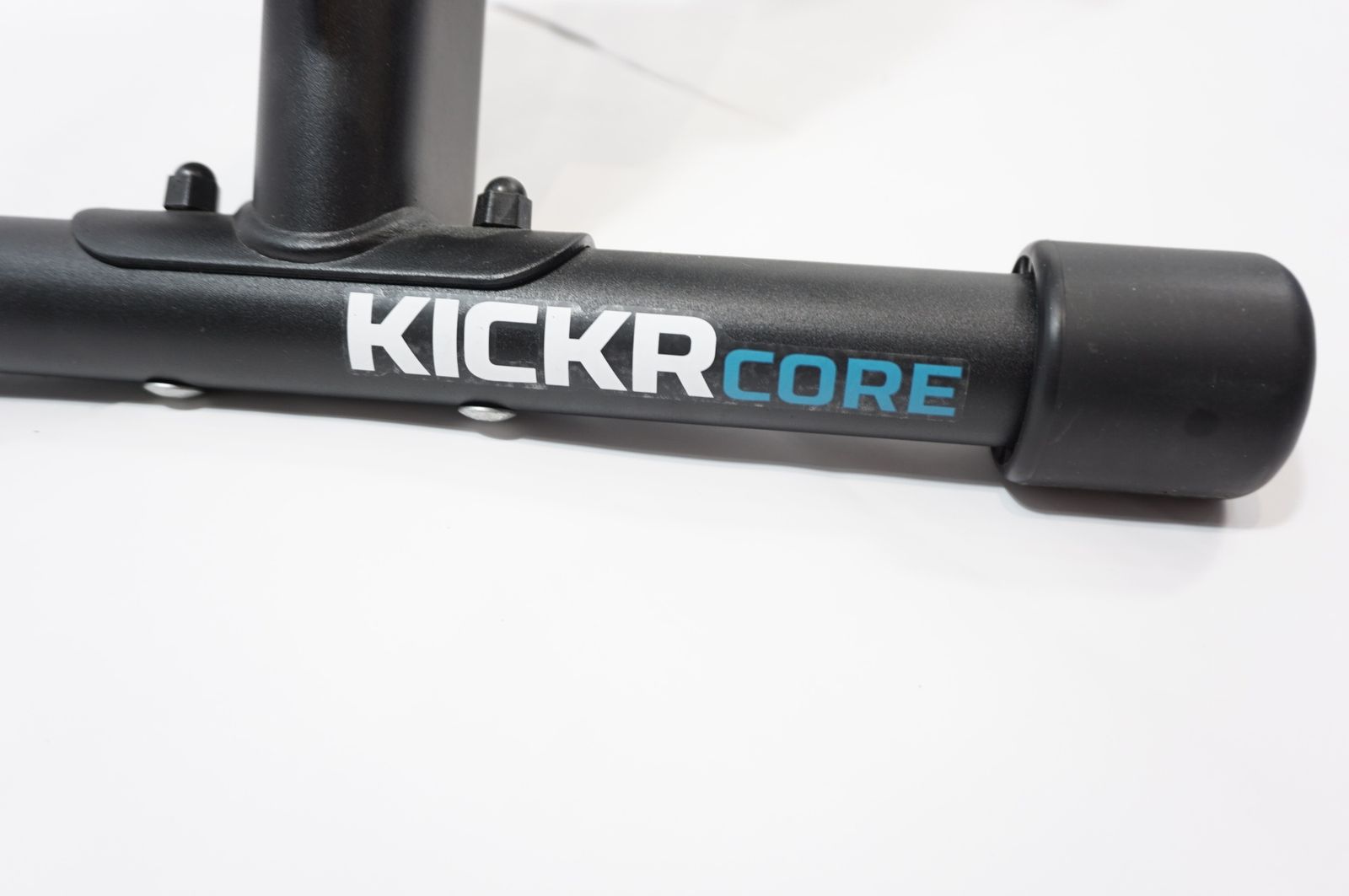 WAHOO ワフー KICKR CORE WF123 サイクルトレーナー バイチャリ世田谷店