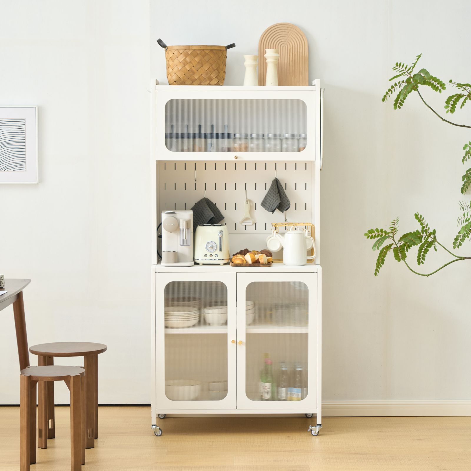 おしゃれ キッチンキャビネット