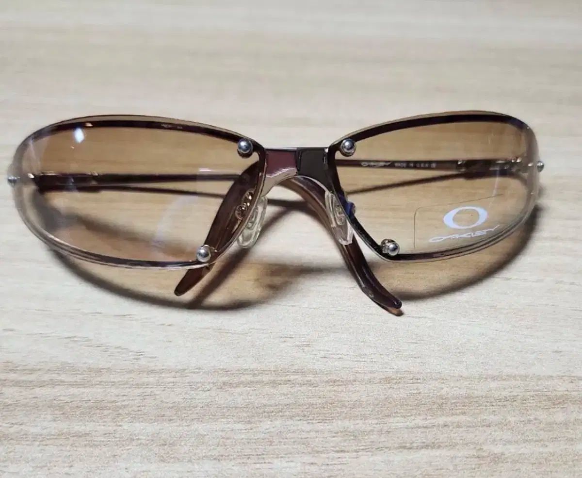 OAKLEY オークリー レトロ サングラス
