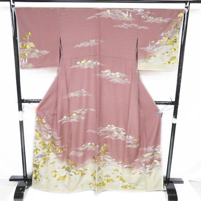 未着用 金駒刺繡 着物 トールサイズ“遊び心ある椿が舞い降りる春”訪問着J-40 未着用 金駒刺繡 着物 トールサイズ“遊び心ある椿が舞い降りる春