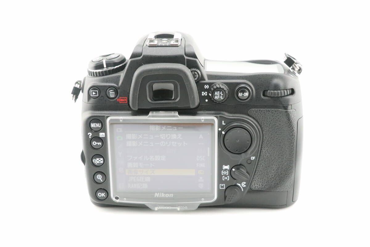 □ 美品 □ ニコン Nikon D300 ボディ □ 美品・ショット数4984回 □